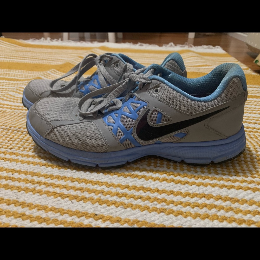 Nike Relentless 2 running shoes